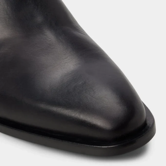 Dax Chelsea boot